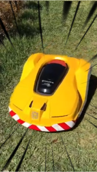 高速道路のサービスエリアに居た芝刈りロボットに轢かれた！！【横浜・警備・求人】
